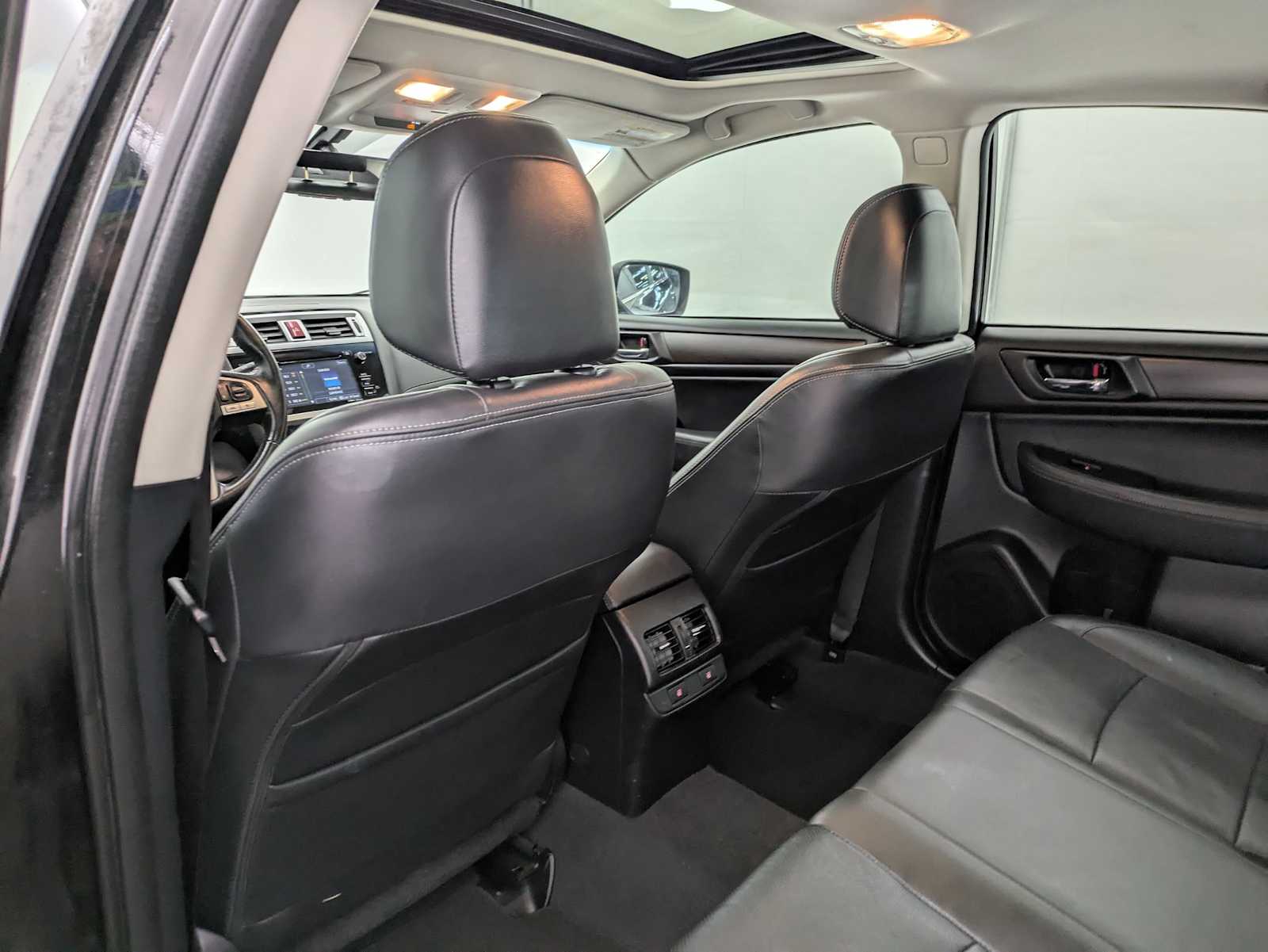 Thumbnail: 2017 Subaru Legacy - 19