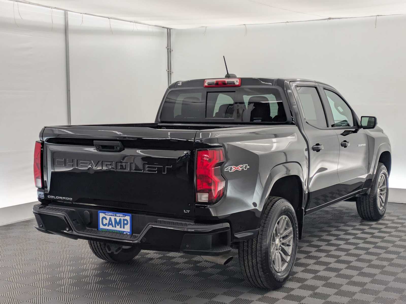 Thumbnail: 2023 Chevrolet Colorado - 6