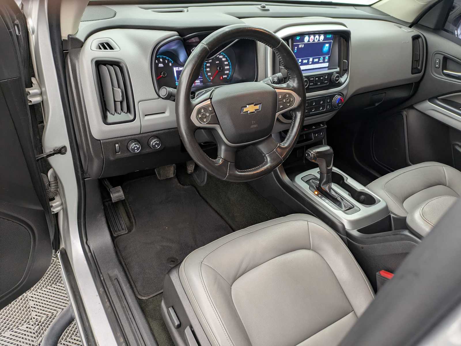 Thumbnail: 2017 Chevrolet Colorado - 2