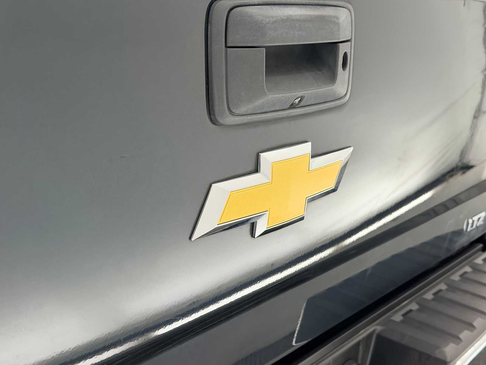 Thumbnail: 2018 Chevrolet Silverado 1500 - 13