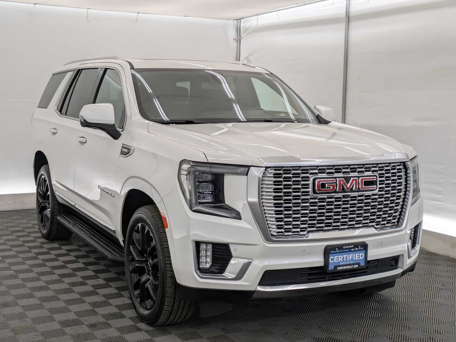 2022 GMC Yukon Denali 8