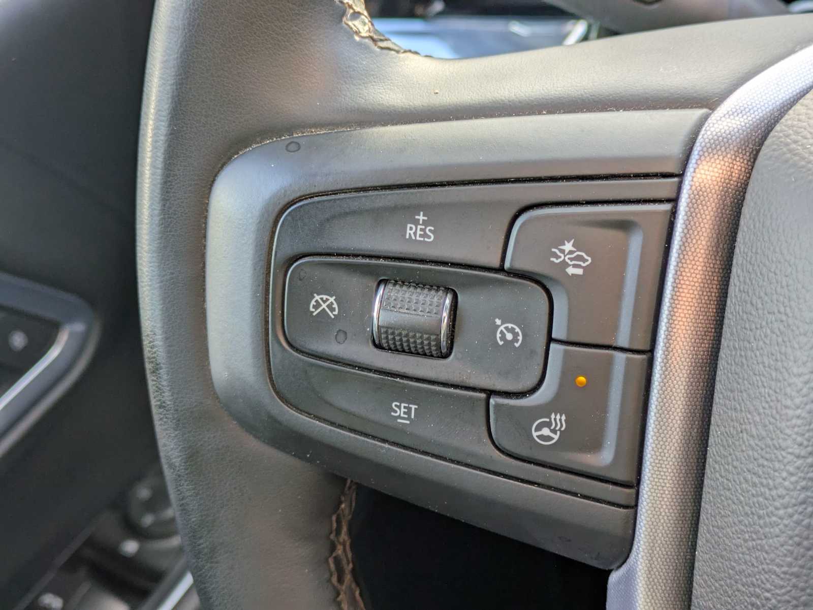 Thumbnail: 2025 GMC Sierra 3500 - 25