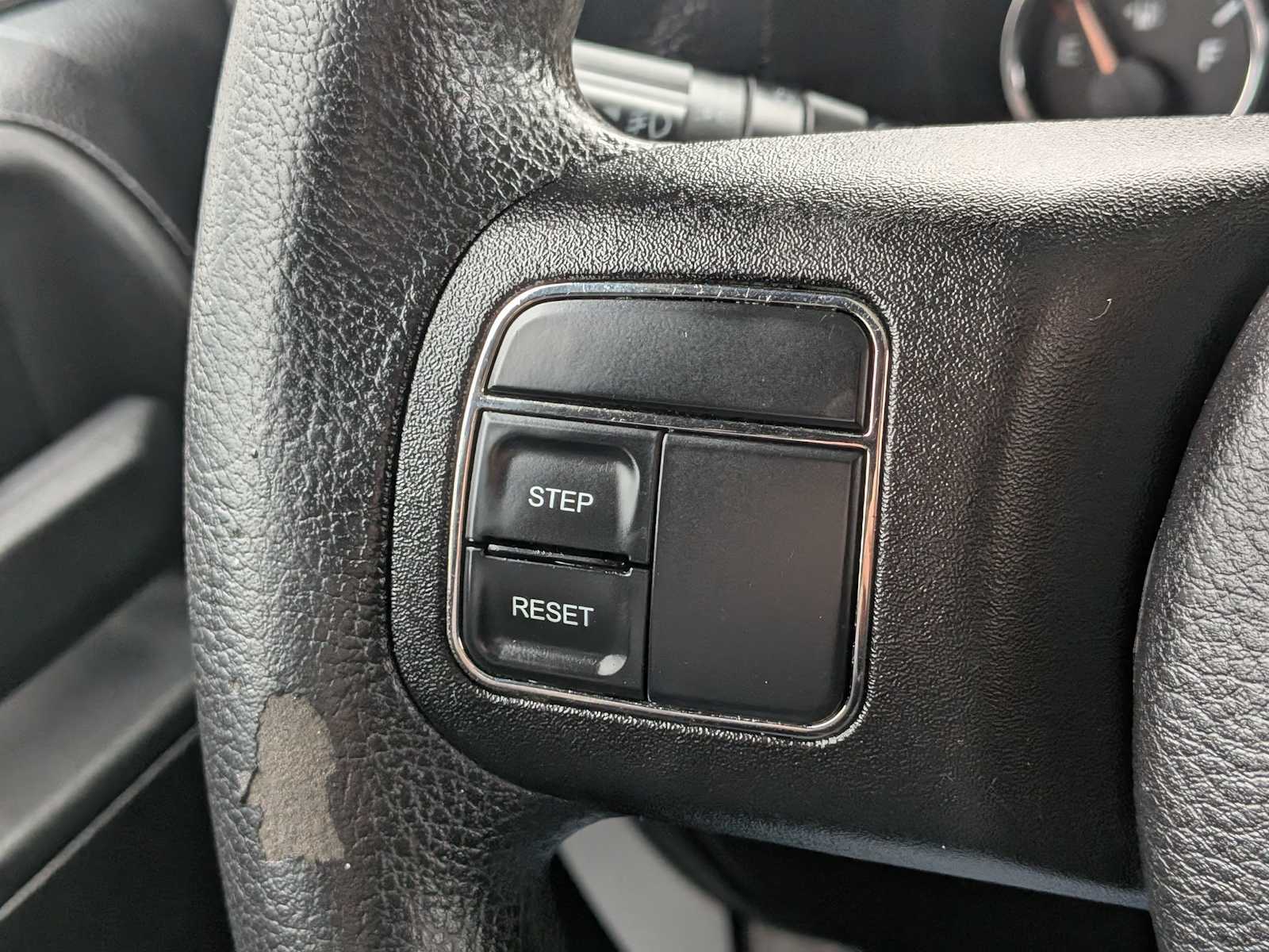 Thumbnail: 2013 Jeep Wrangler - 21