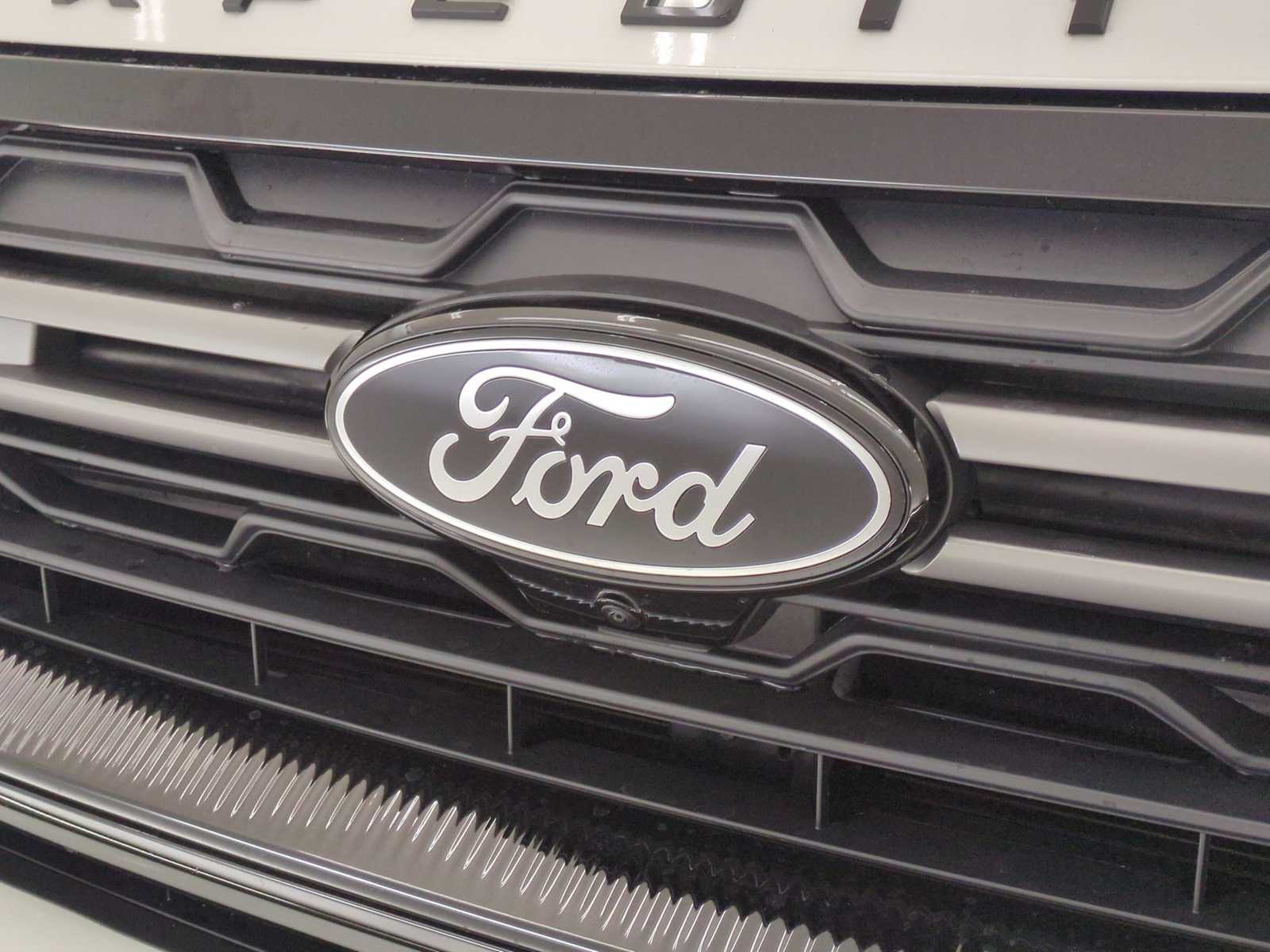 Thumbnail: 2025 Ford Expedition - 11