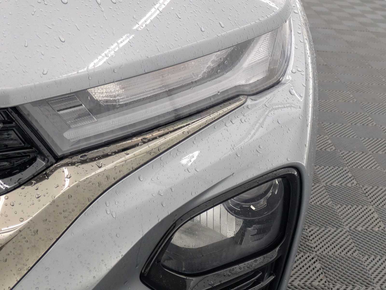 Thumbnail: 2023 Chevrolet TrailBlazer - 10