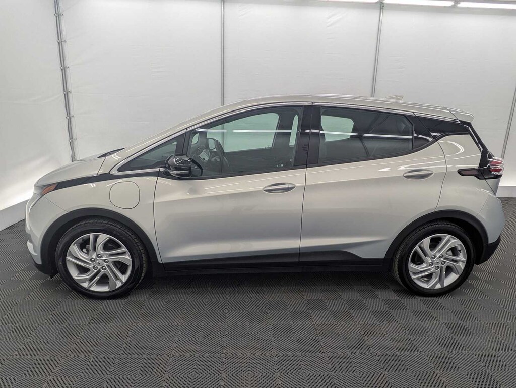 Used 2022 Chevrolet Bolt EV 1LT Hatchback