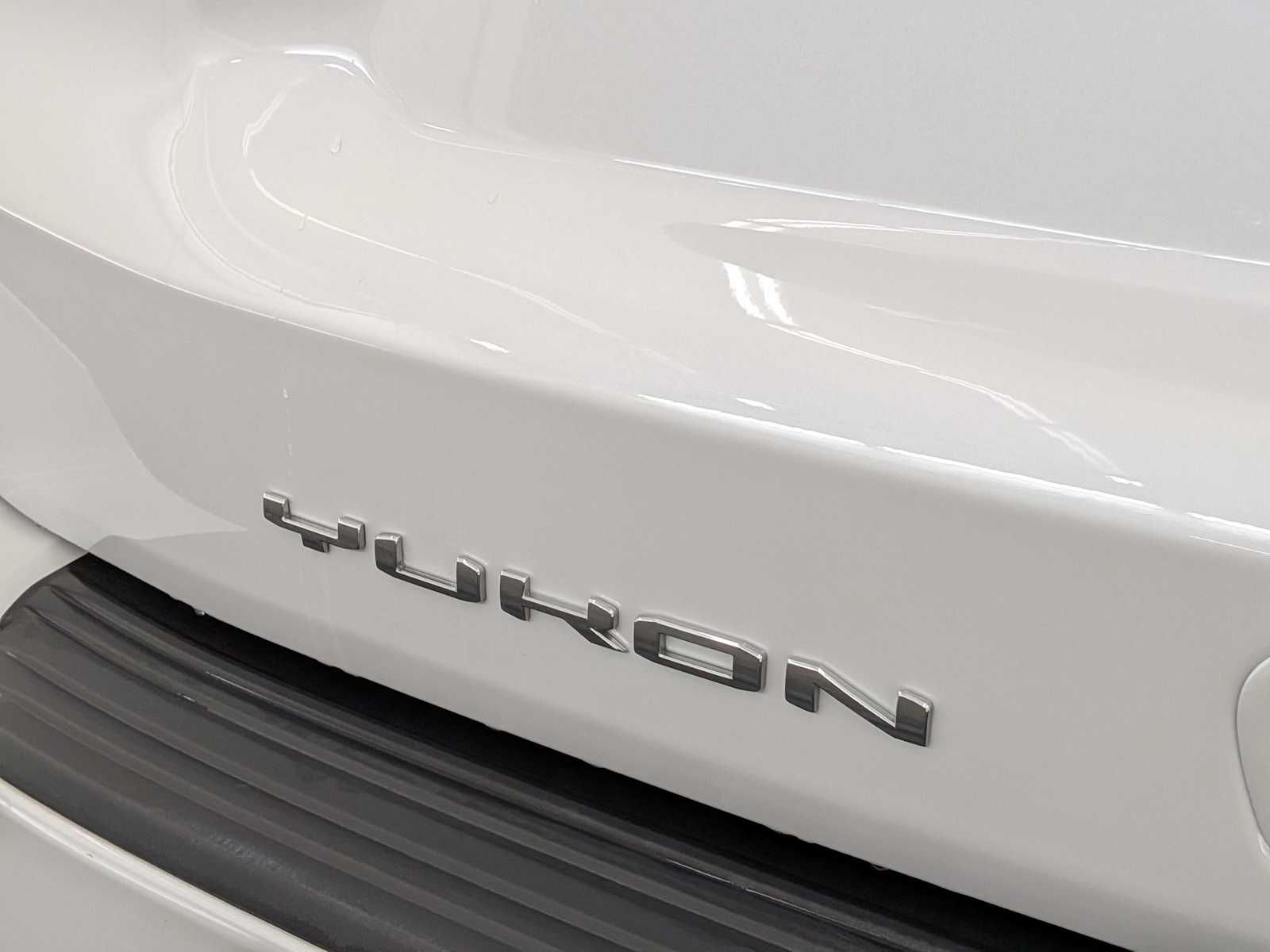 Thumbnail: 2023 GMC Yukon - 14