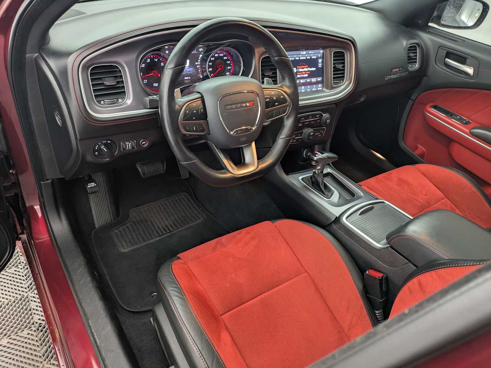 Thumbnail: 2020 Dodge Charger - 2