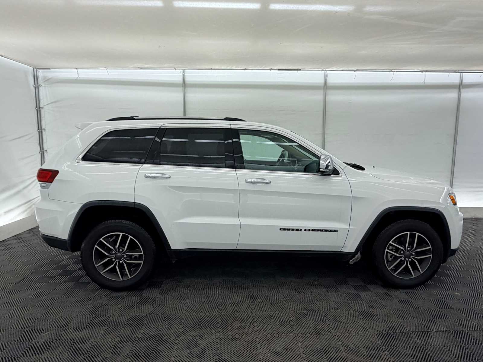 Thumbnail: 2021 Jeep Grand Cherokee - 7