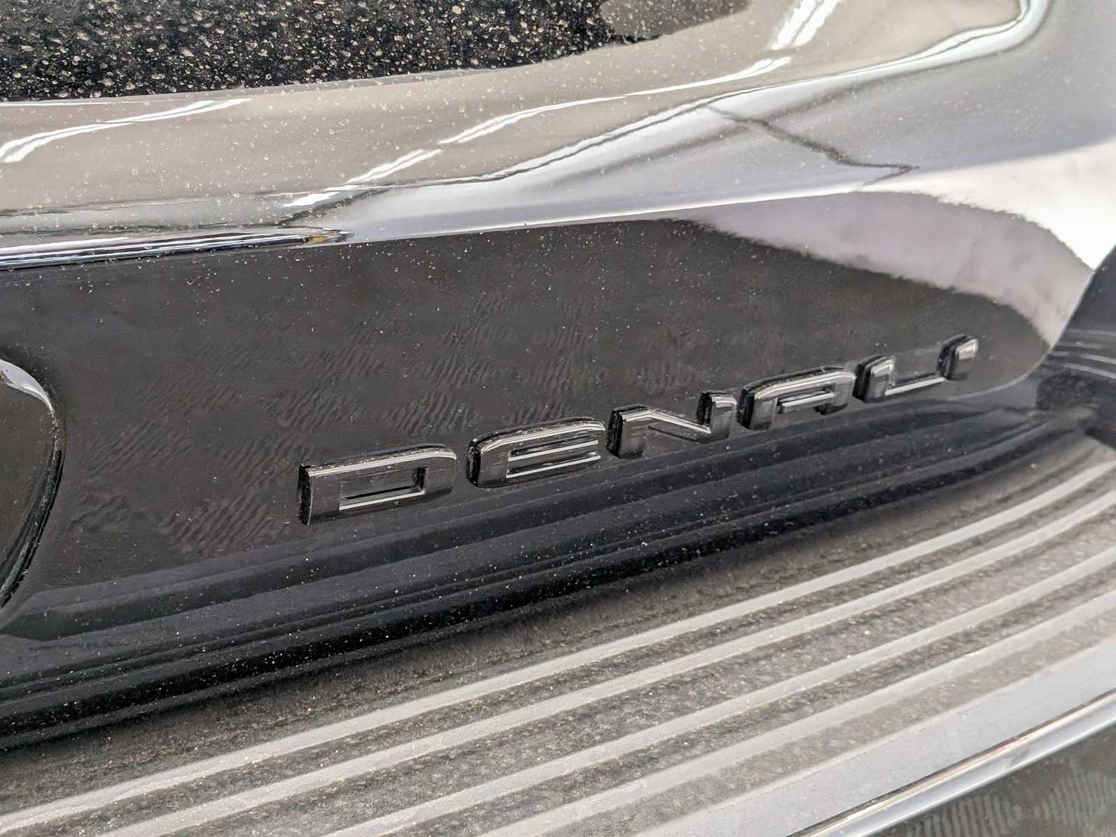 Thumbnail: 2024 GMC Yukon XL - 15