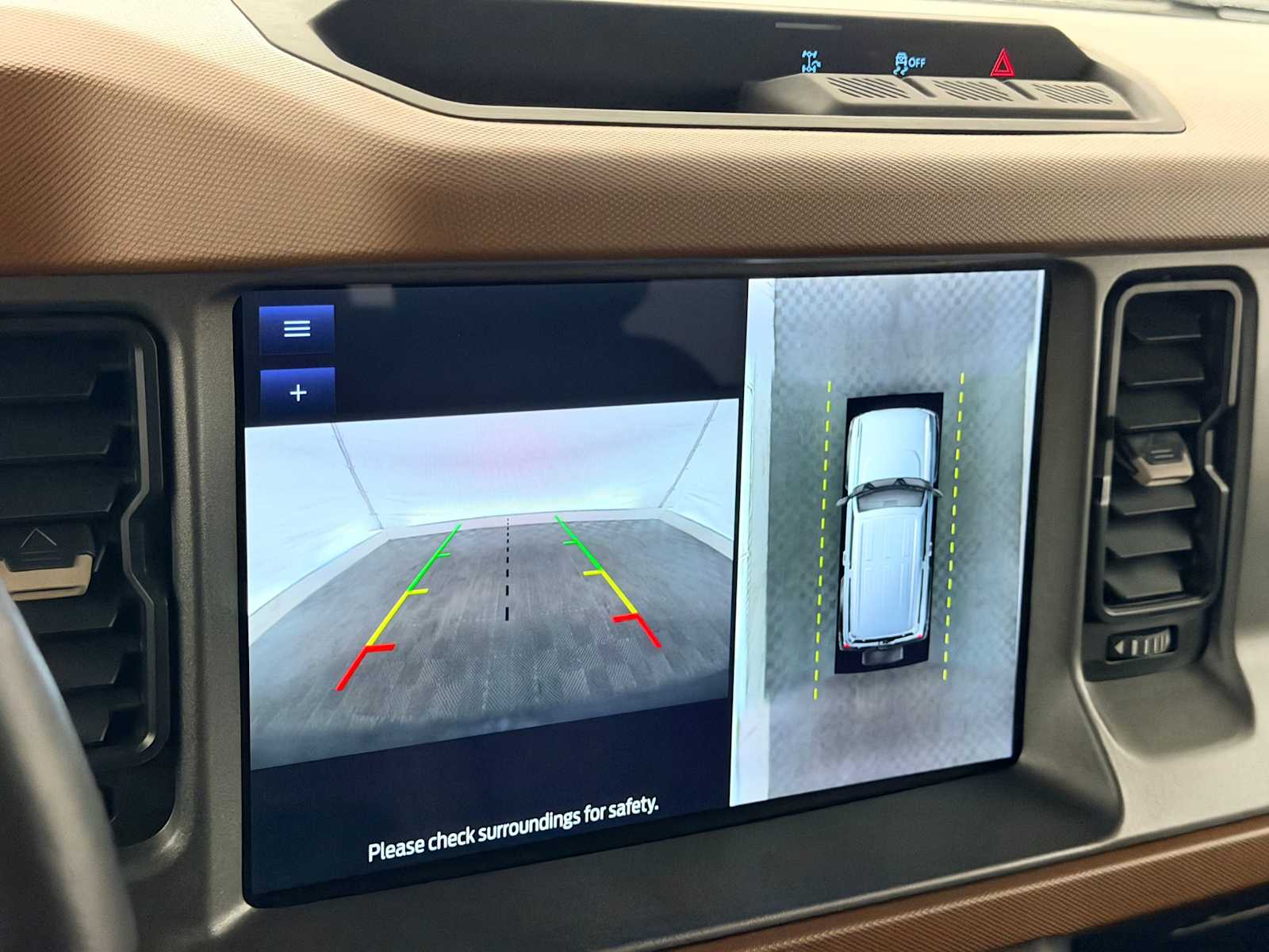 Thumbnail: 2024 Ford Bronco - 28