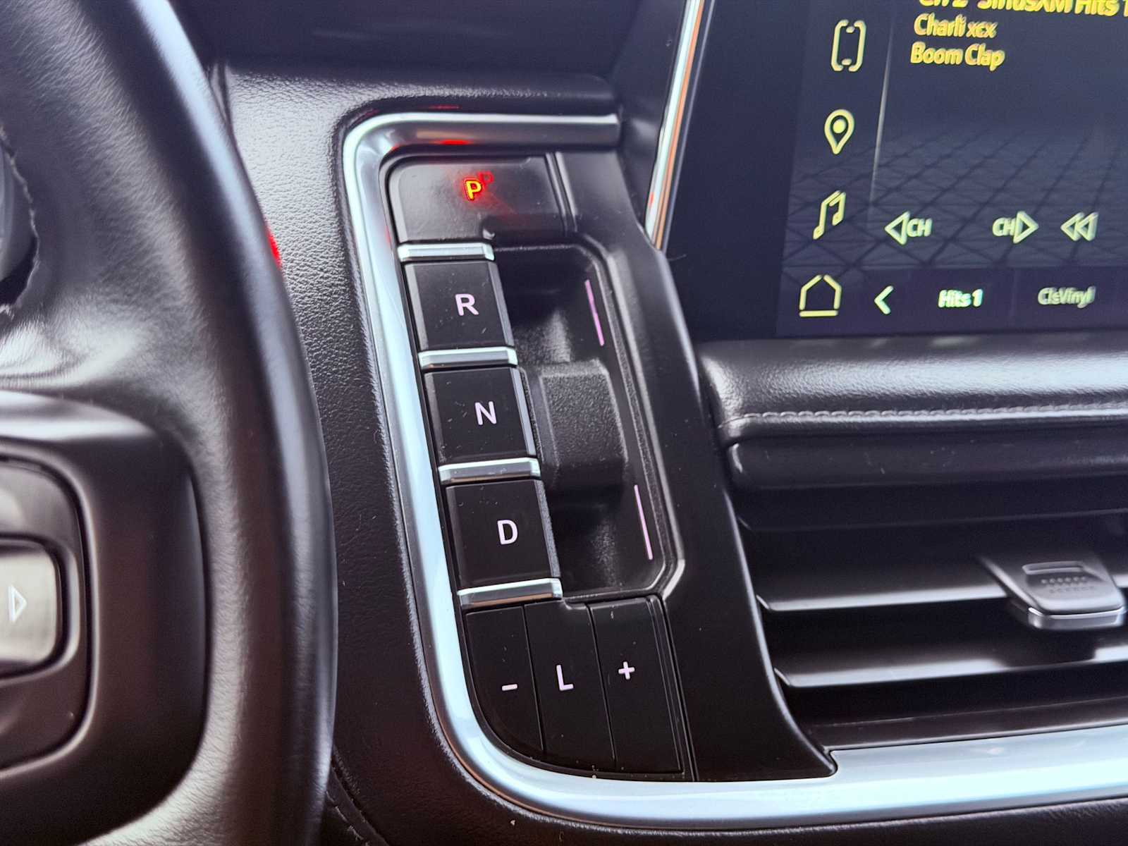 Thumbnail: 2024 GMC Yukon XL - 30