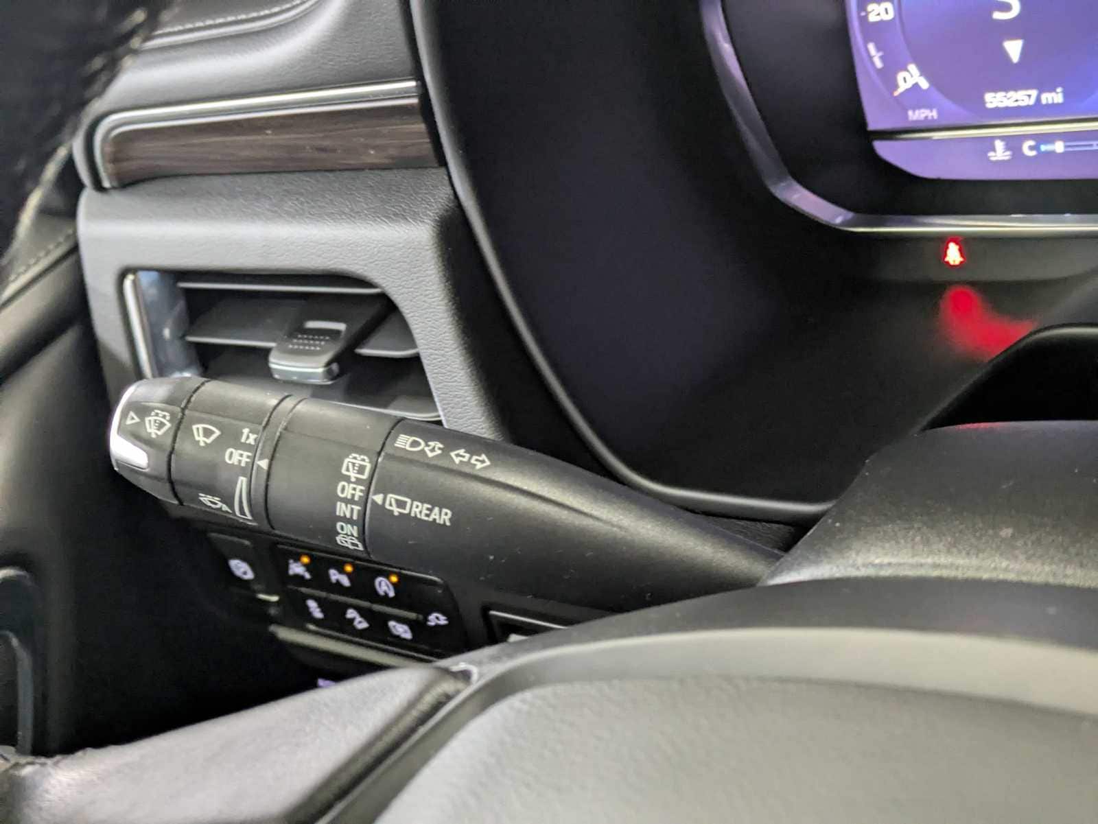 Thumbnail: 2022 Chevrolet Tahoe - 26