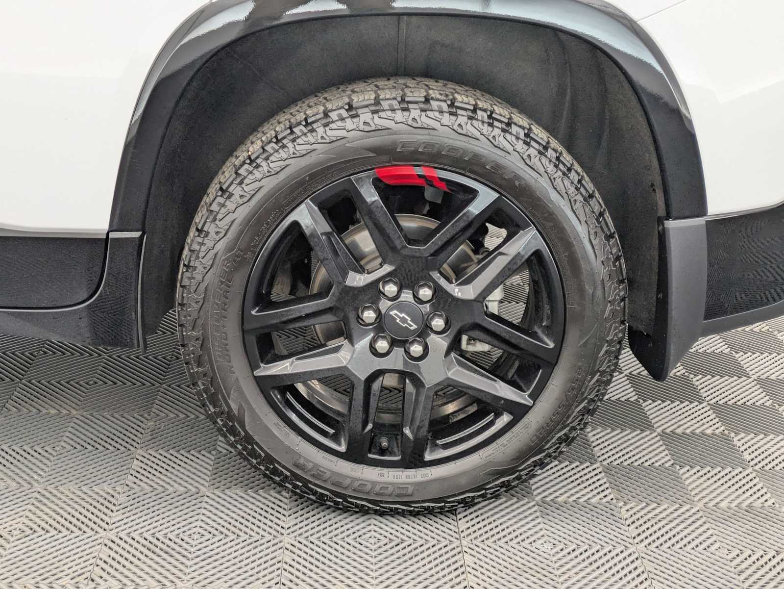 Thumbnail: 2024 Chevrolet Traverse - 15