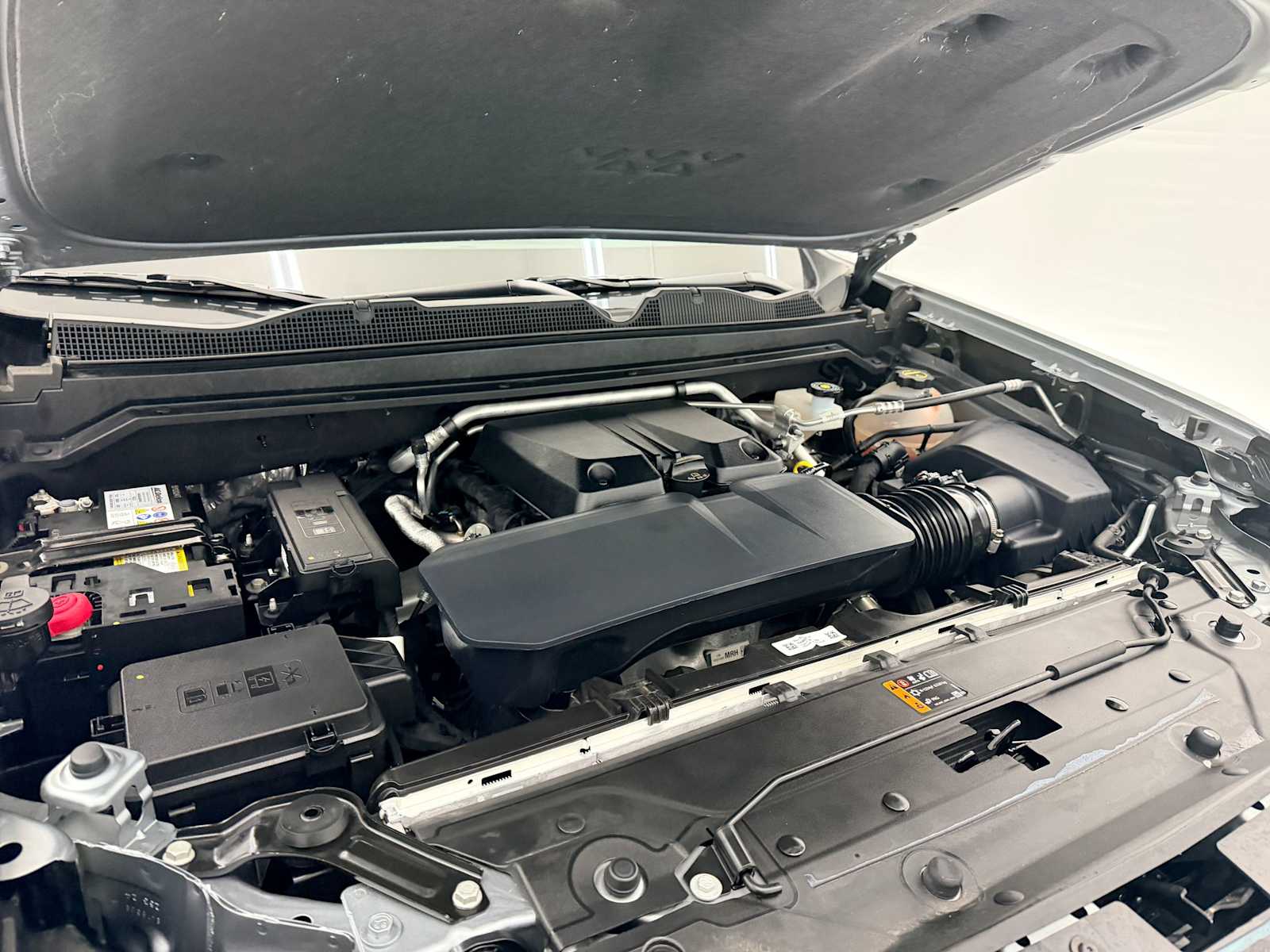 Thumbnail: 2024 Chevrolet Colorado - 15