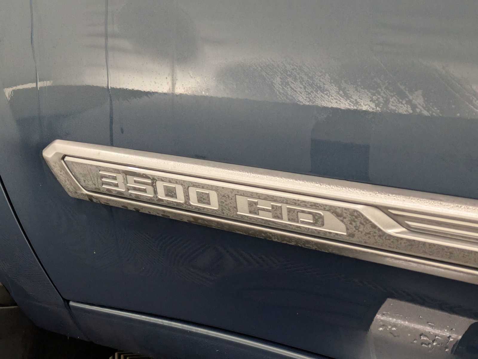 Thumbnail: 2024 Chevrolet Silverado 3500 - 16