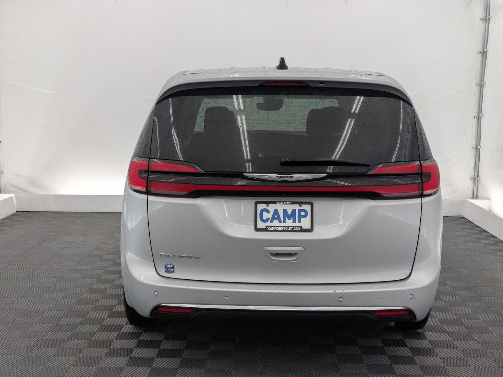 Thumbnail: 2024 Chrysler Pacifica - 5