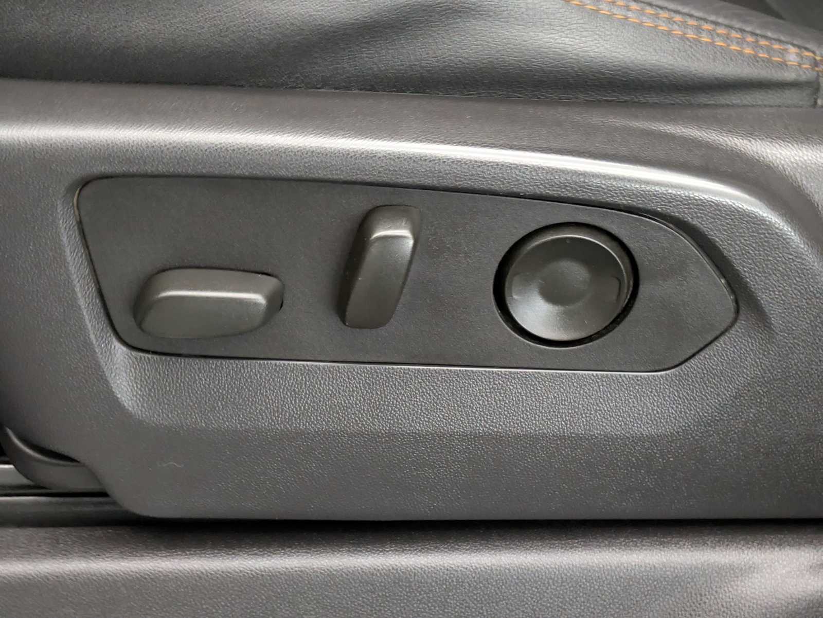 Thumbnail: 2024 GMC Sierra 1500 - 18