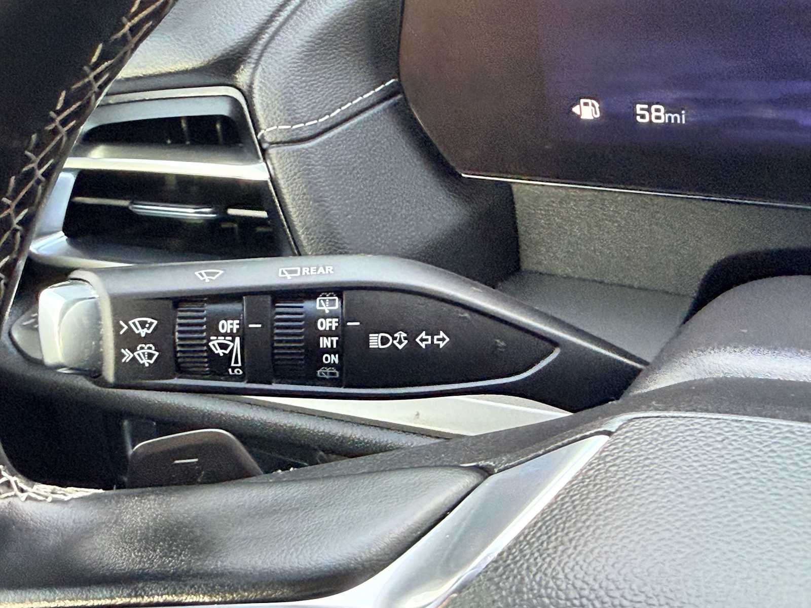 Thumbnail: 2024 Chevrolet Traverse - 26