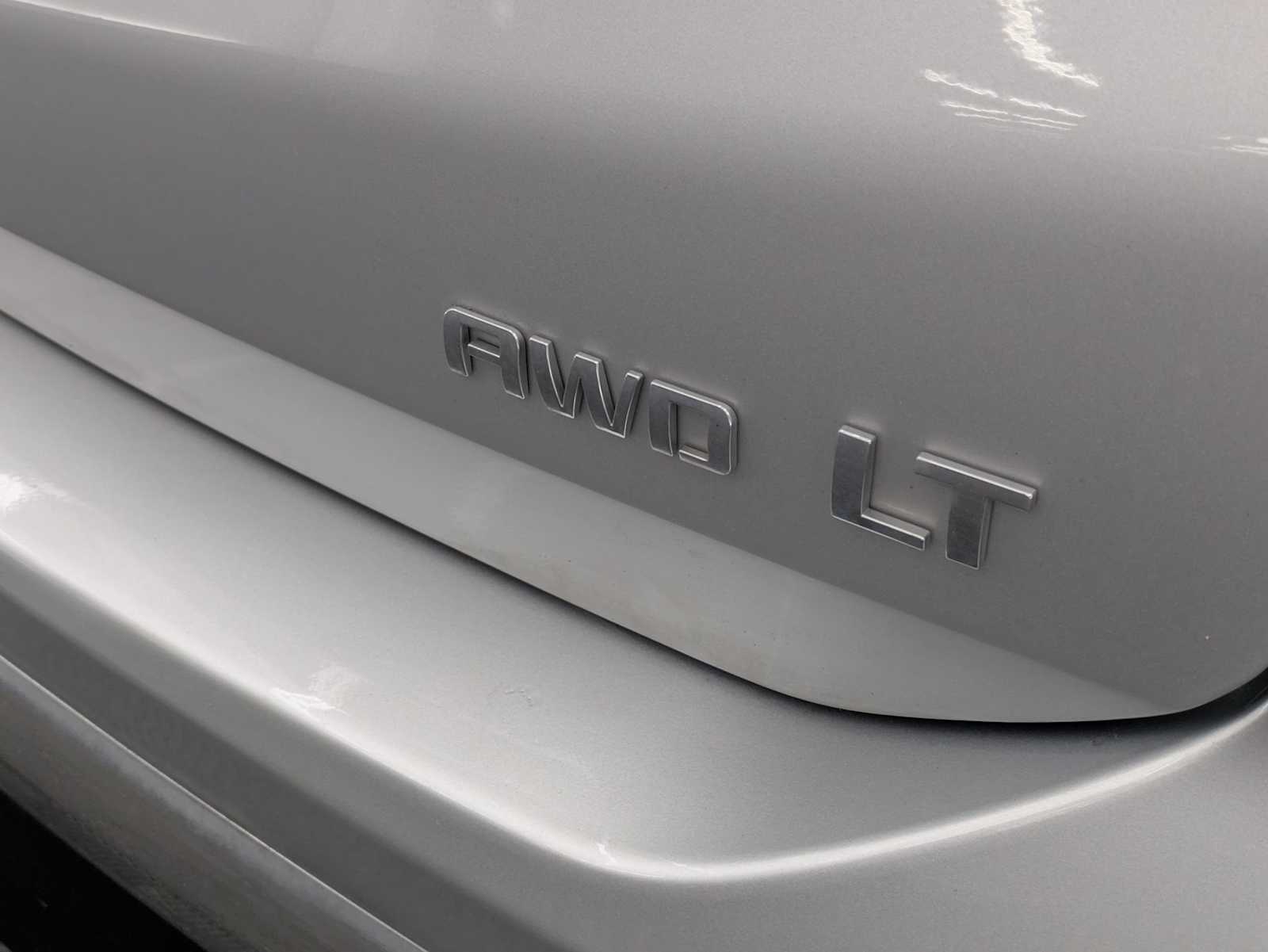 Thumbnail: 2019 Chevrolet Equinox - 11