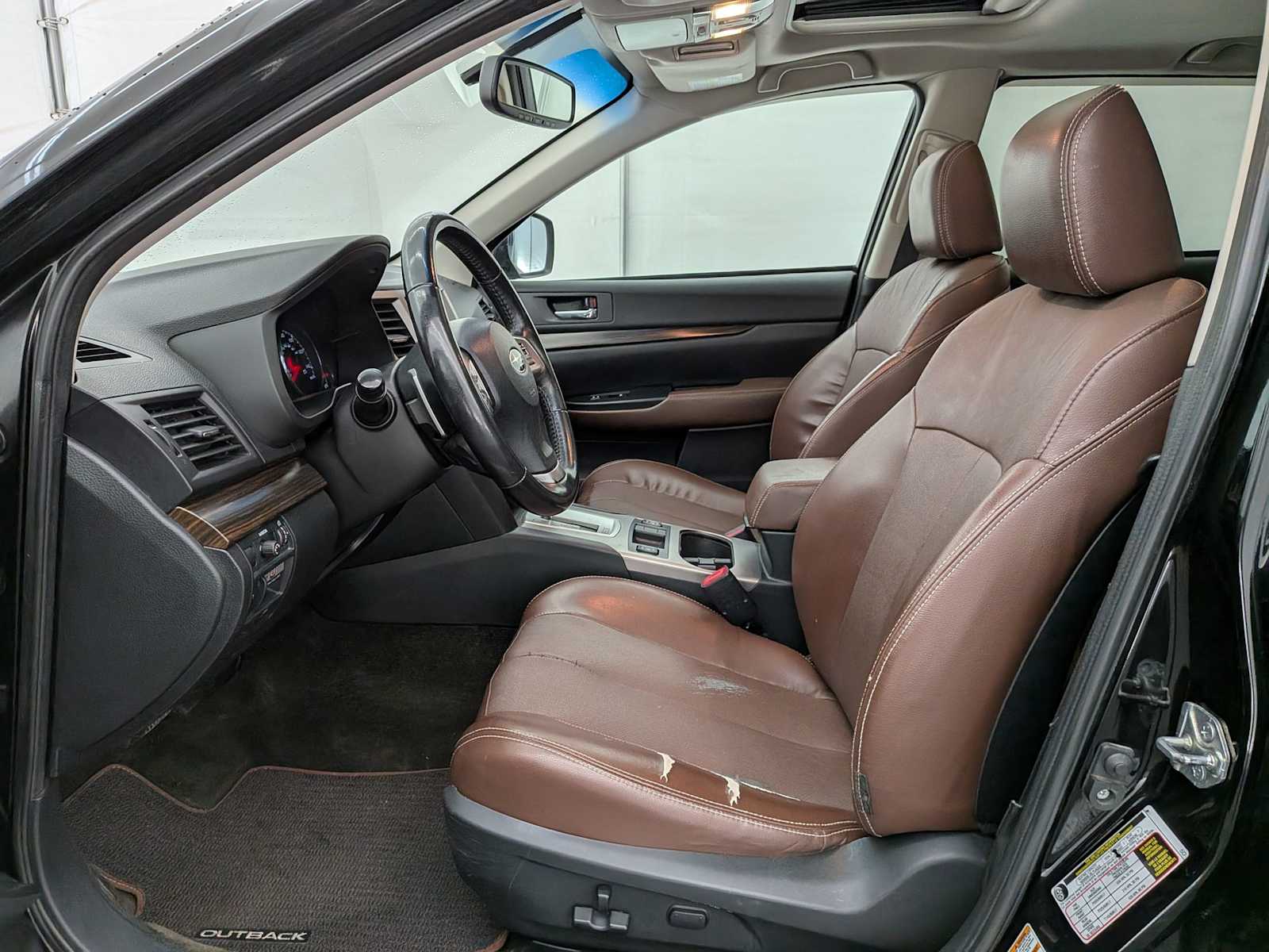 Thumbnail: 2013 Subaru Outback - 18