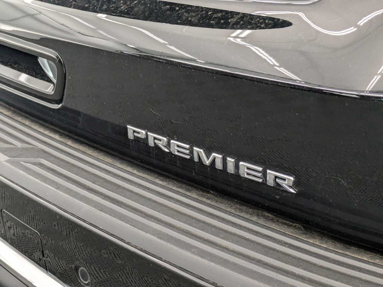 Thumbnail: 2025 Chevrolet Tahoe - 12