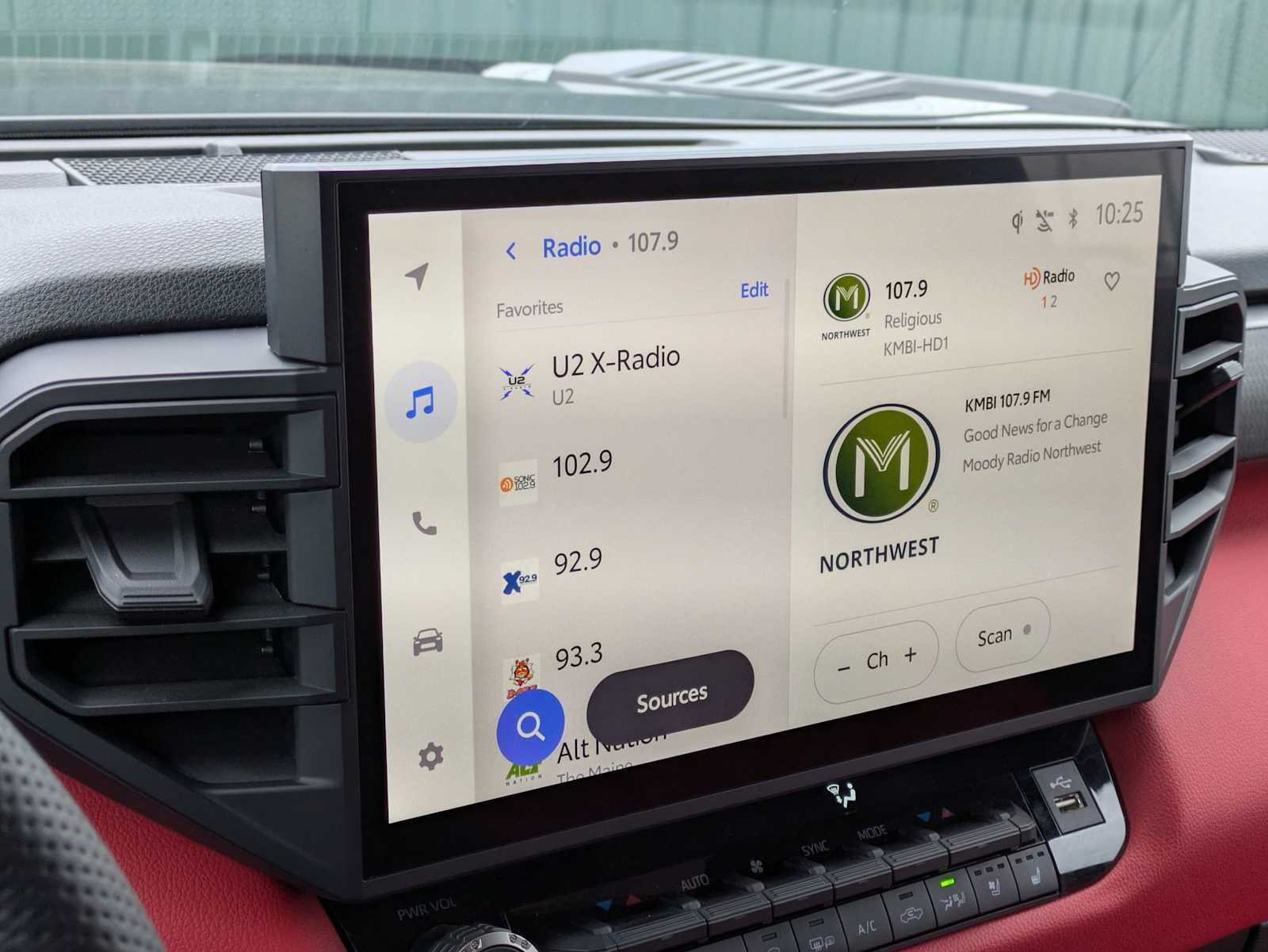 Thumbnail: 2025 Toyota Tundra - 28