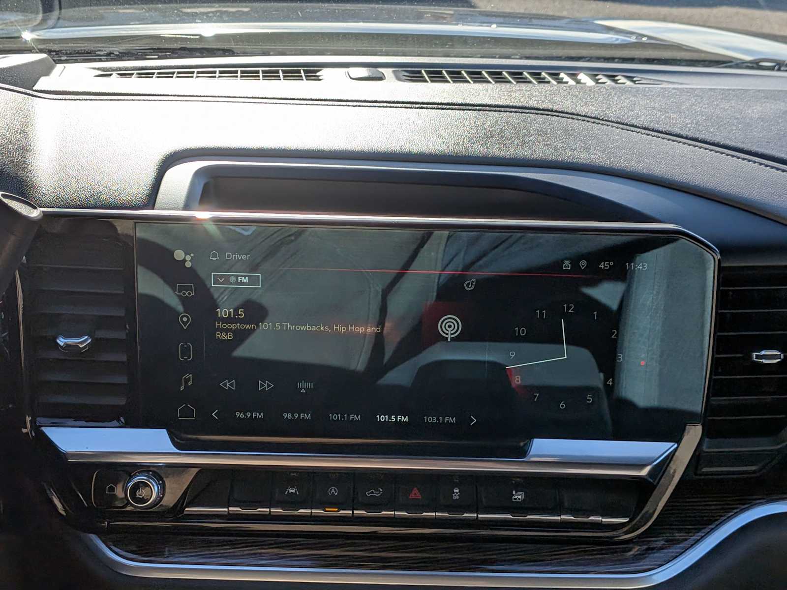 Thumbnail: 2023 GMC Sierra 1500 - 28