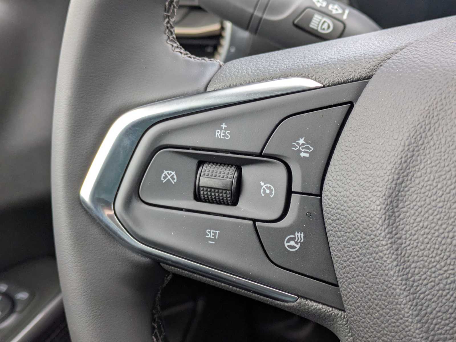 Thumbnail: 2026 Chevrolet Trax - 25