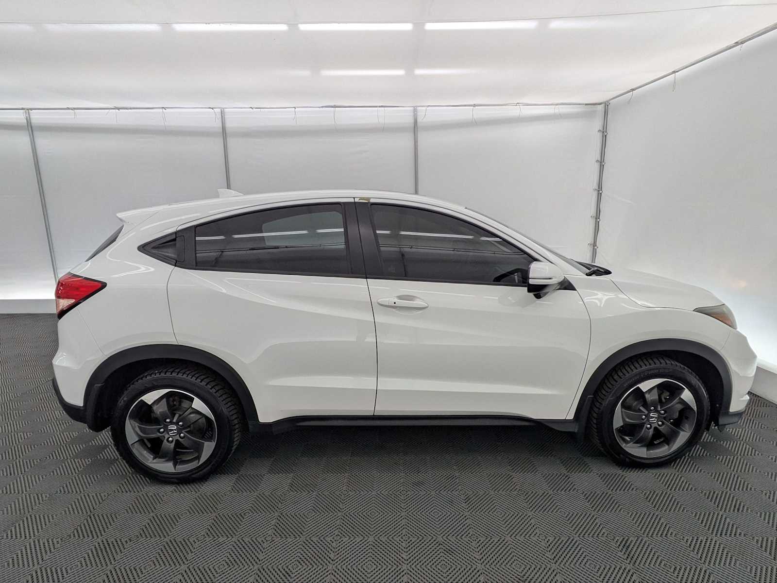 Thumbnail: 2018 Honda HR-V - 7