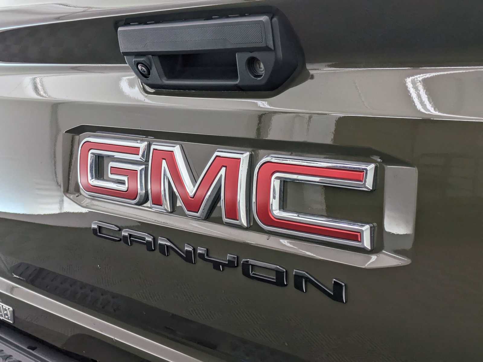 Thumbnail: 2024 GMC Canyon - 11
