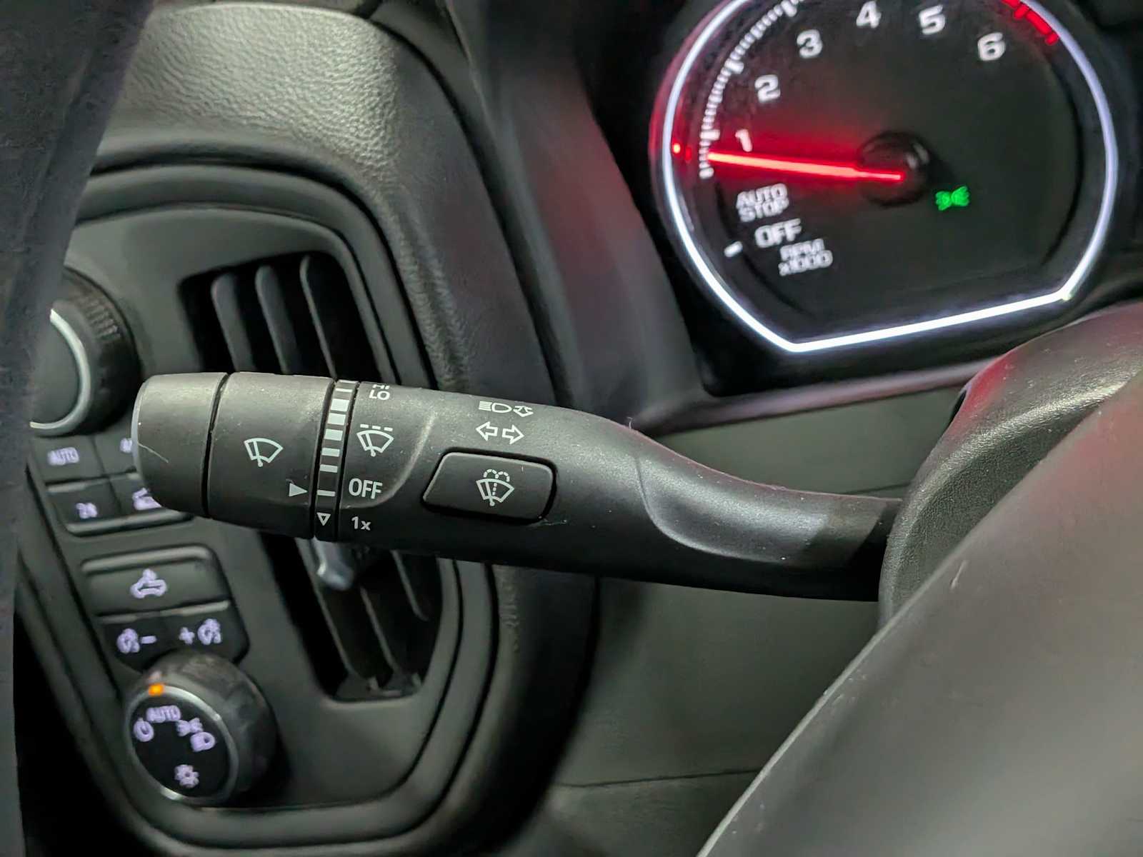 Thumbnail: 2022 Chevrolet Silverado 1500 - 28