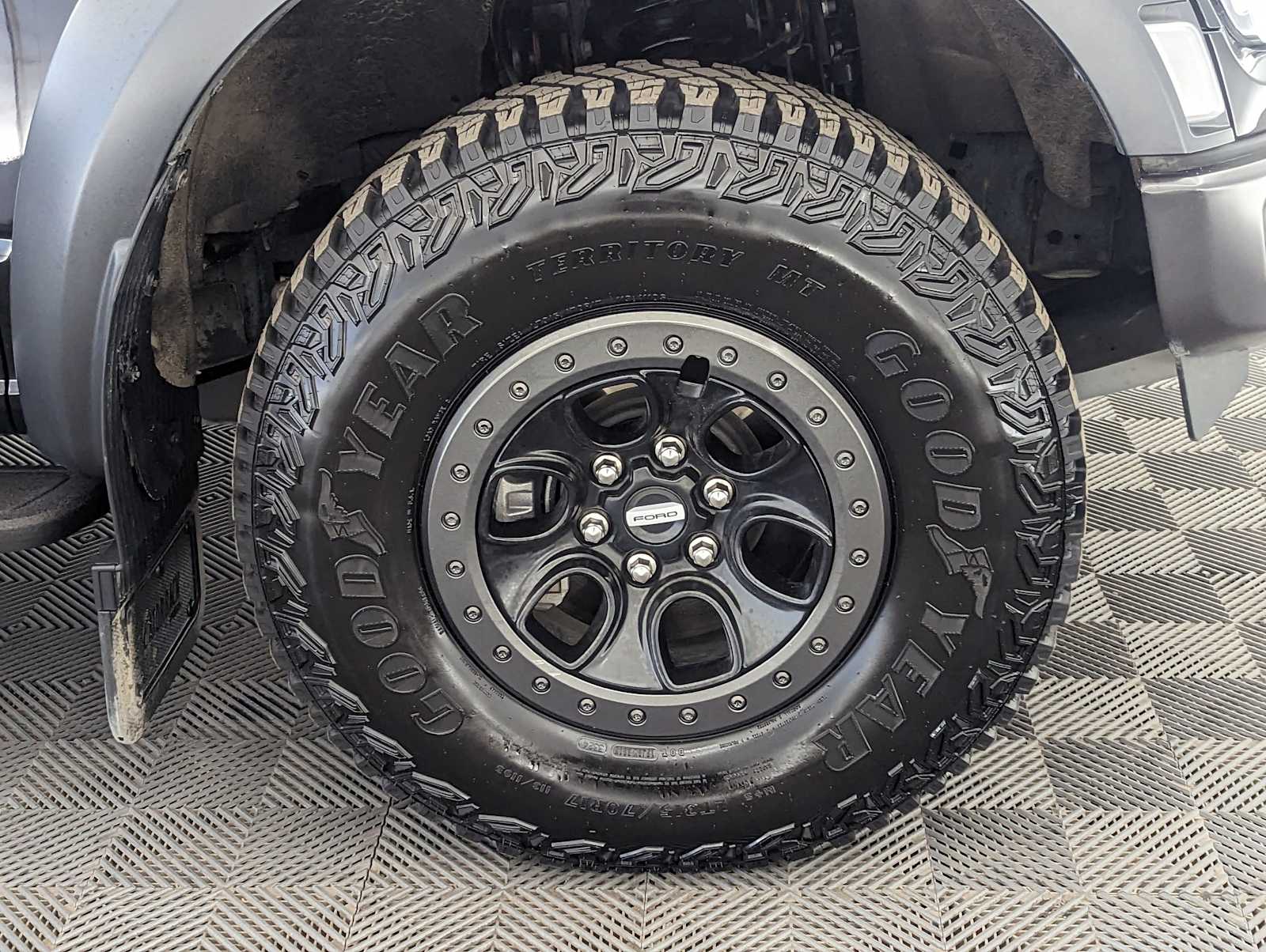 Thumbnail: 2023 Ford F-150 - 13