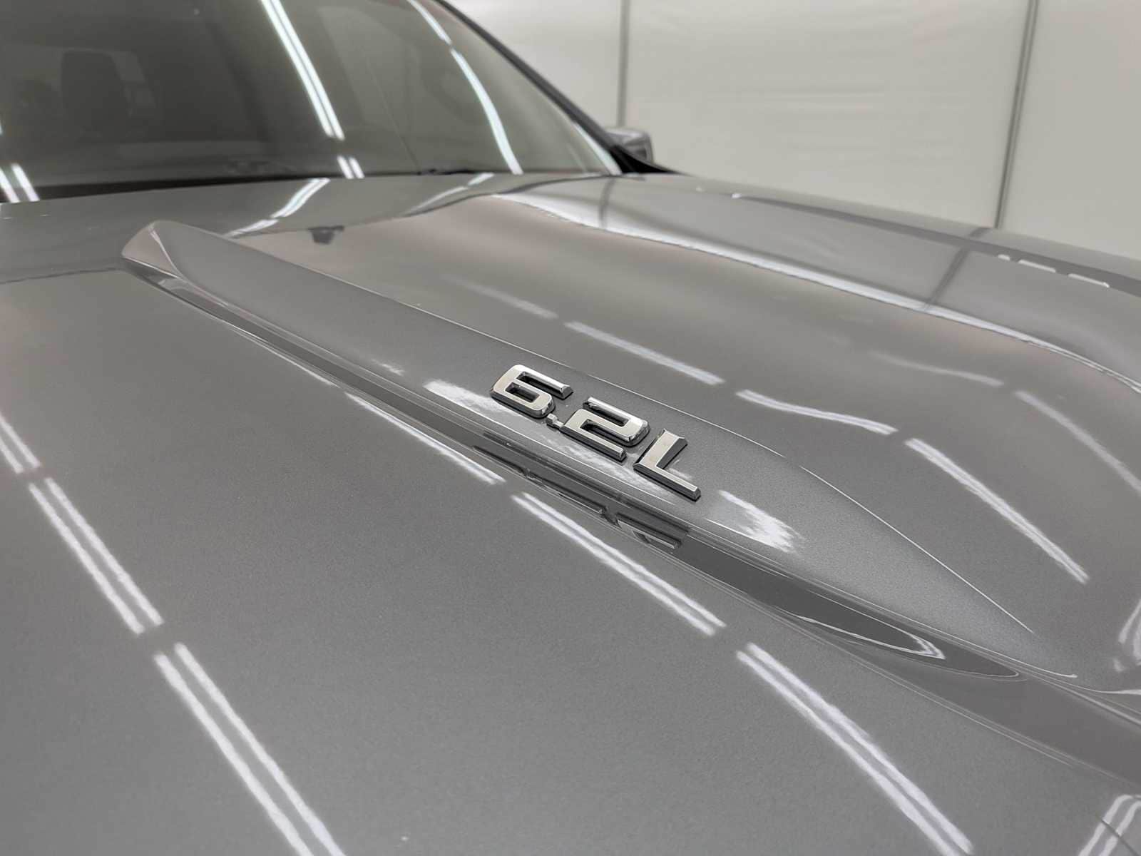 Thumbnail: 2020 Chevrolet Silverado 1500 - 15