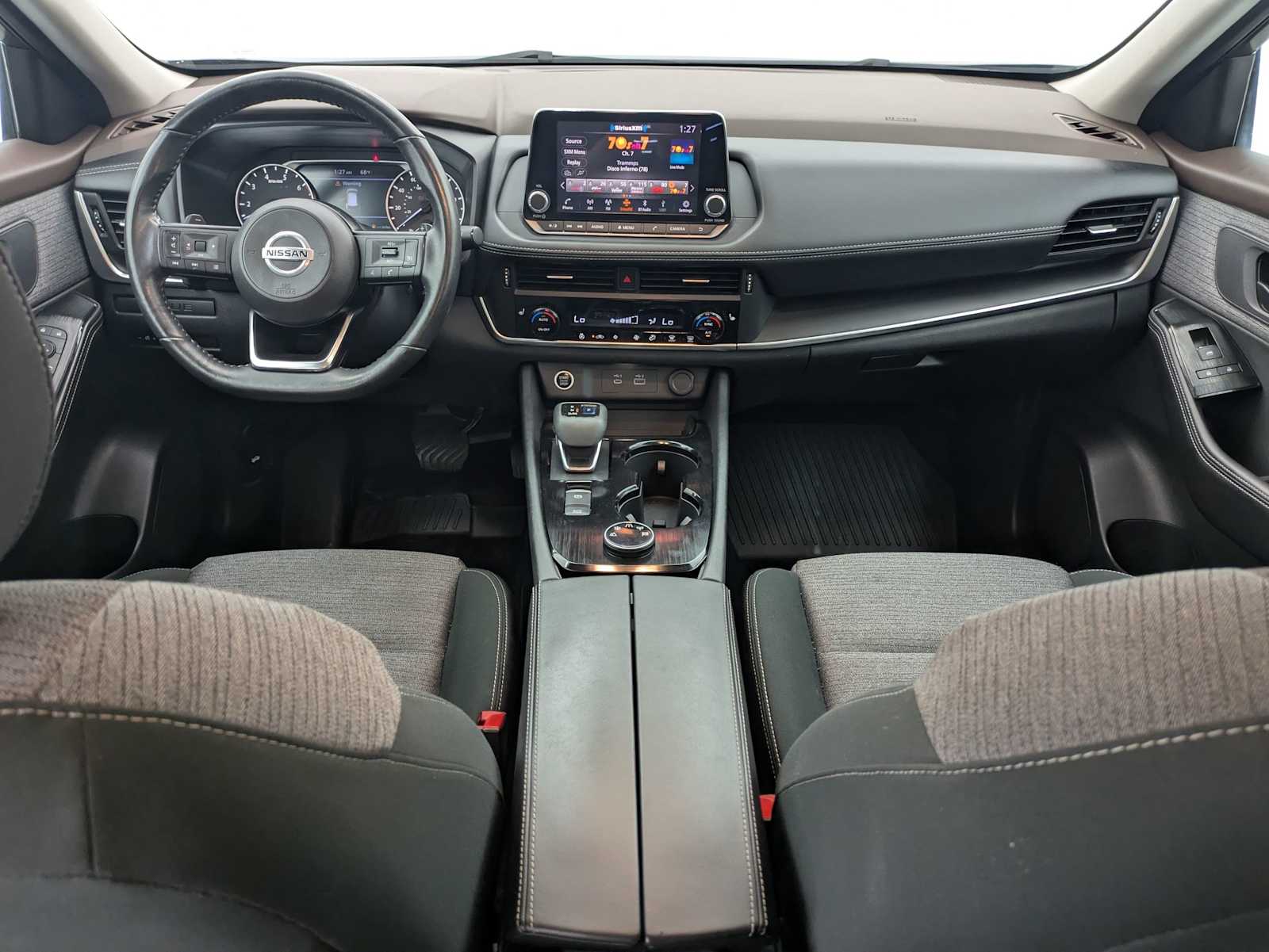 Thumbnail: 2021 Nissan Rogue - 15