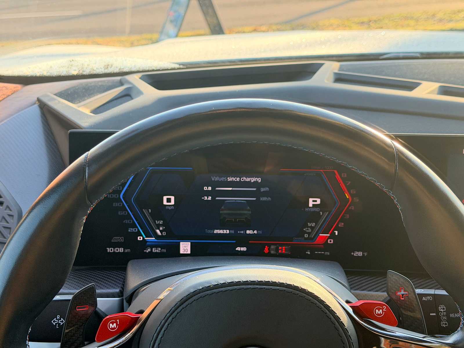 Thumbnail: 2023 BMW XM - 32