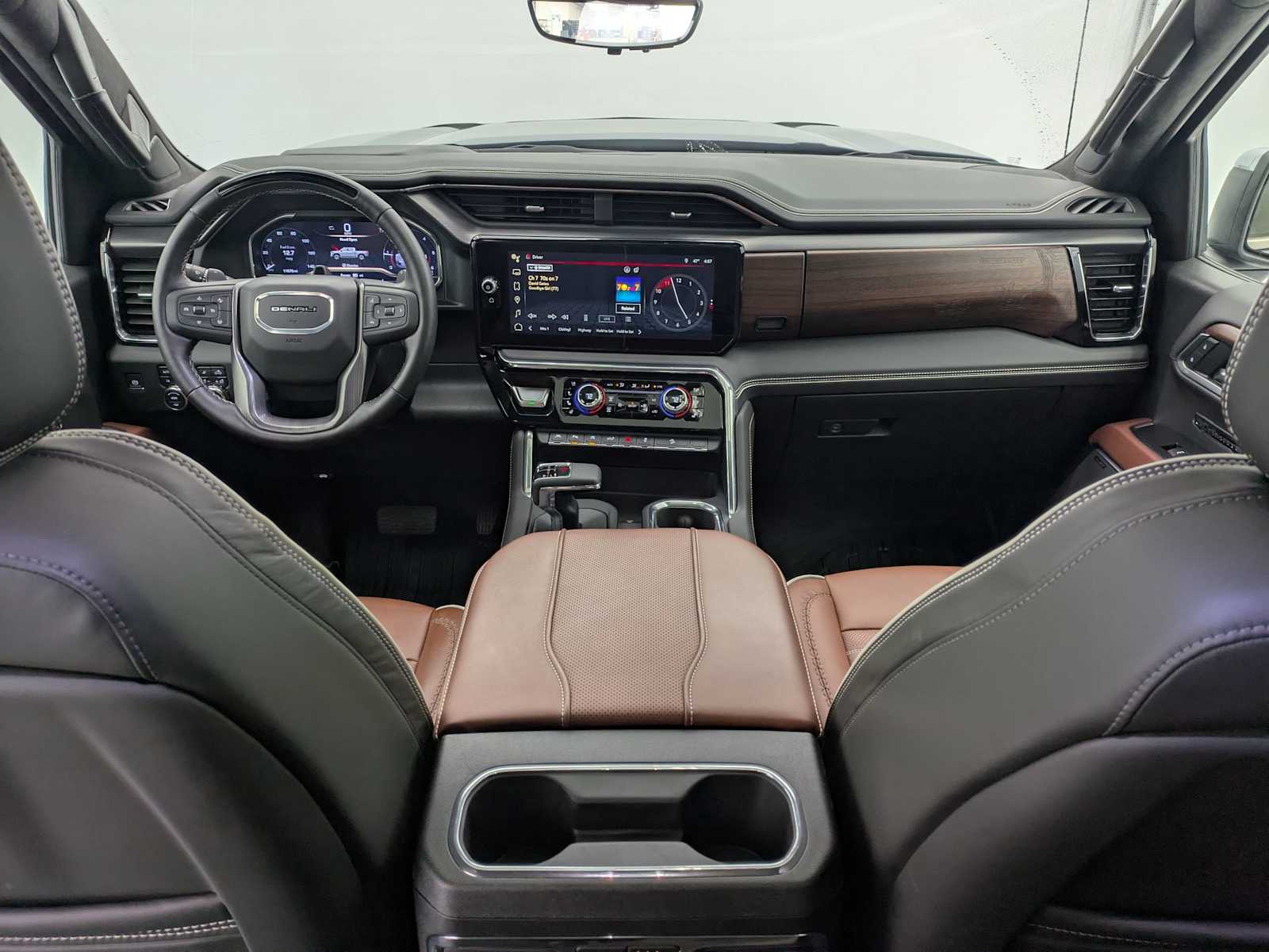 Thumbnail: 2025 GMC Sierra 1500 - 17