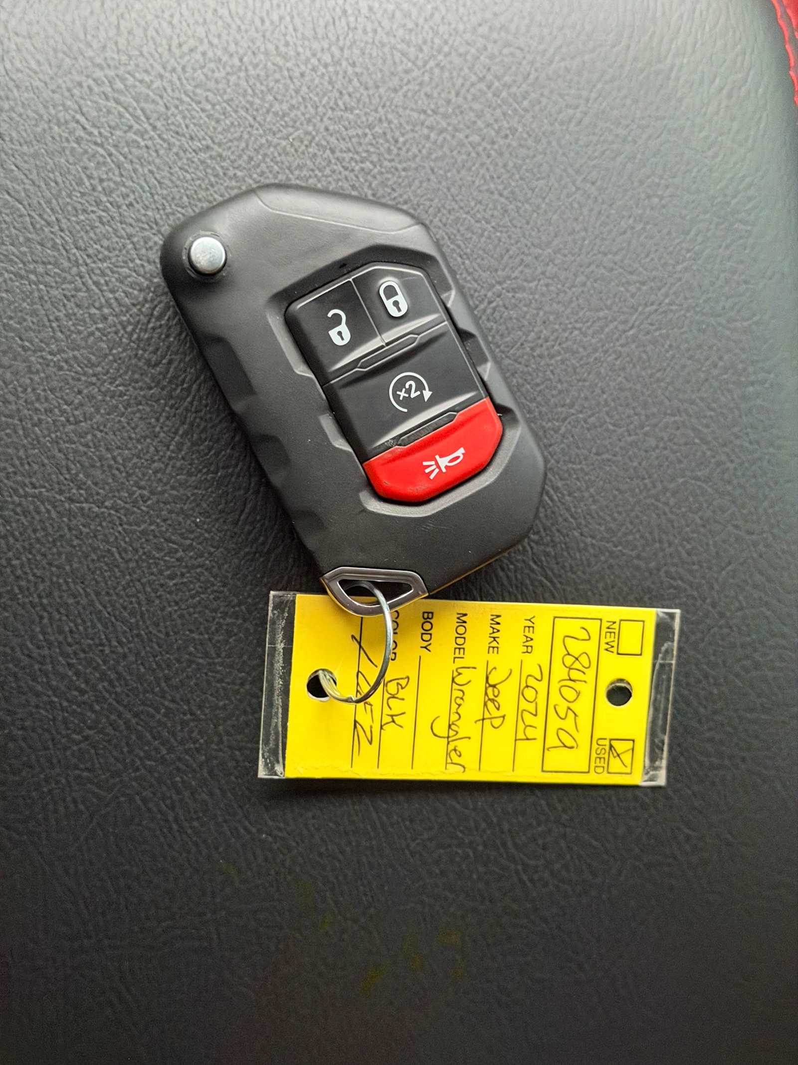 Thumbnail: 2024 Jeep Wrangler - 35