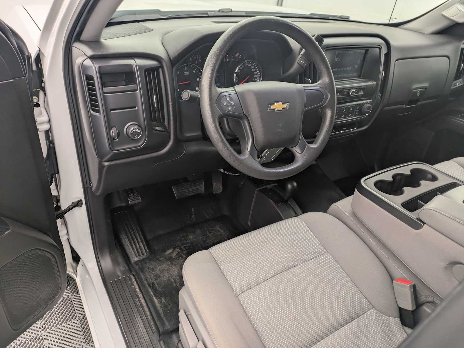 Thumbnail: 2017 Chevrolet Silverado 1500 - 2