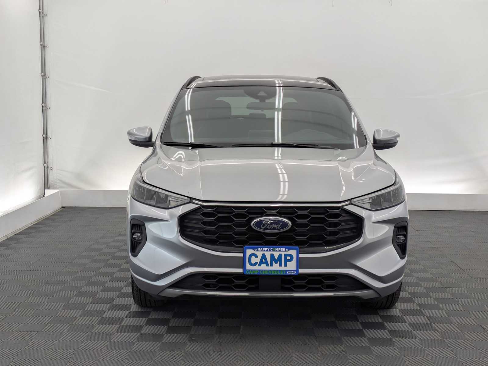 Thumbnail: 2023 Ford Escape - 9