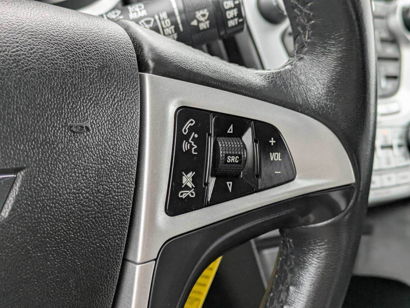 Thumbnail: 2015 Chevrolet Equinox - 25