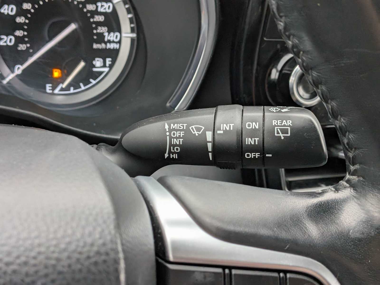 Thumbnail: 2021 Toyota Highlander - 27