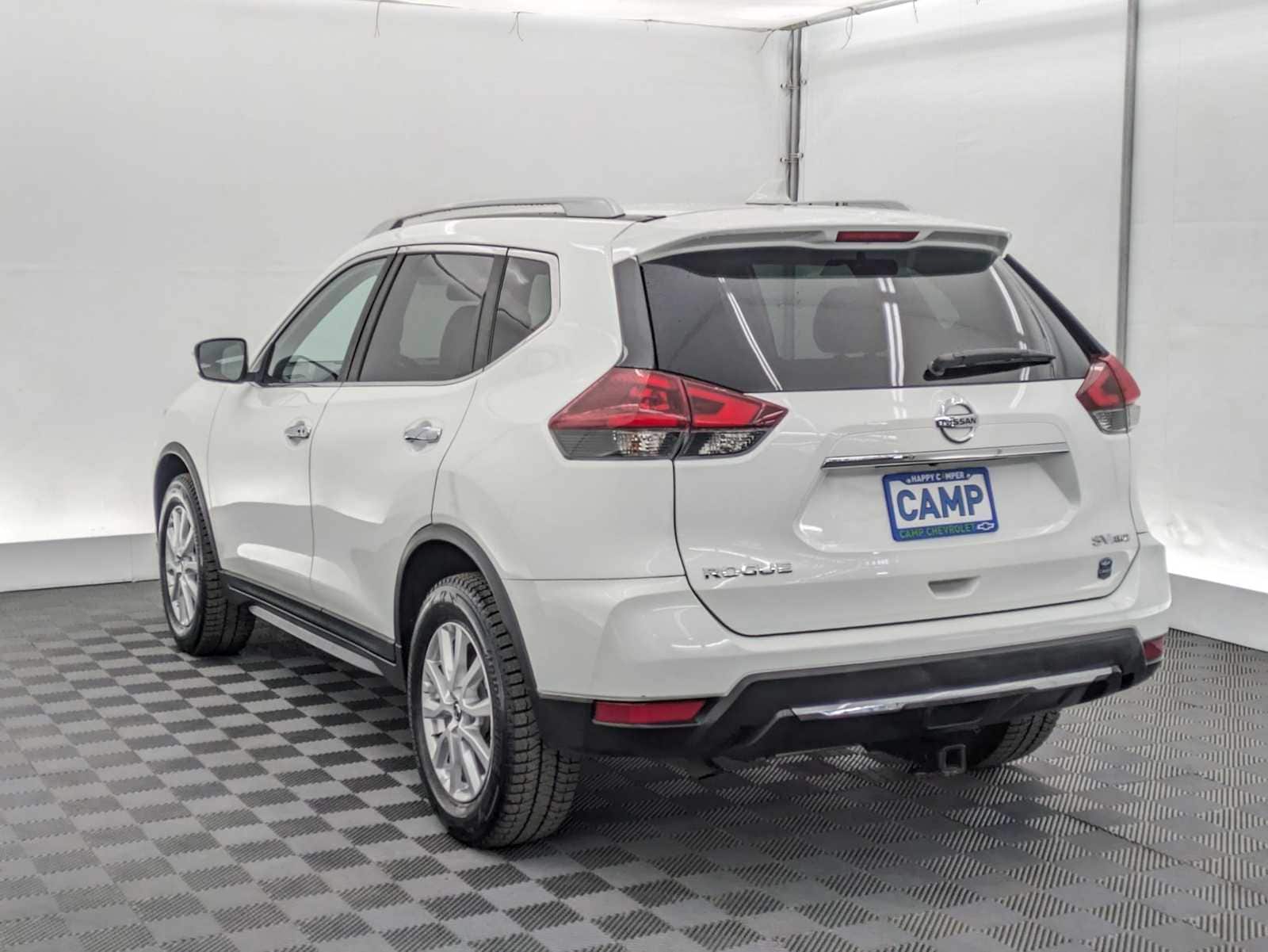 Thumbnail: 2018 Nissan Rogue - 4