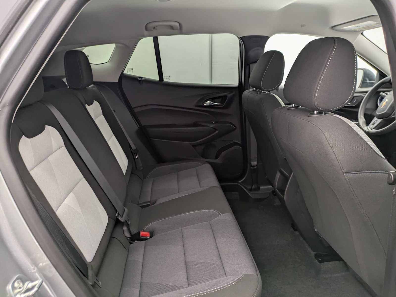 Thumbnail: 2025 Chevrolet Trax - 20