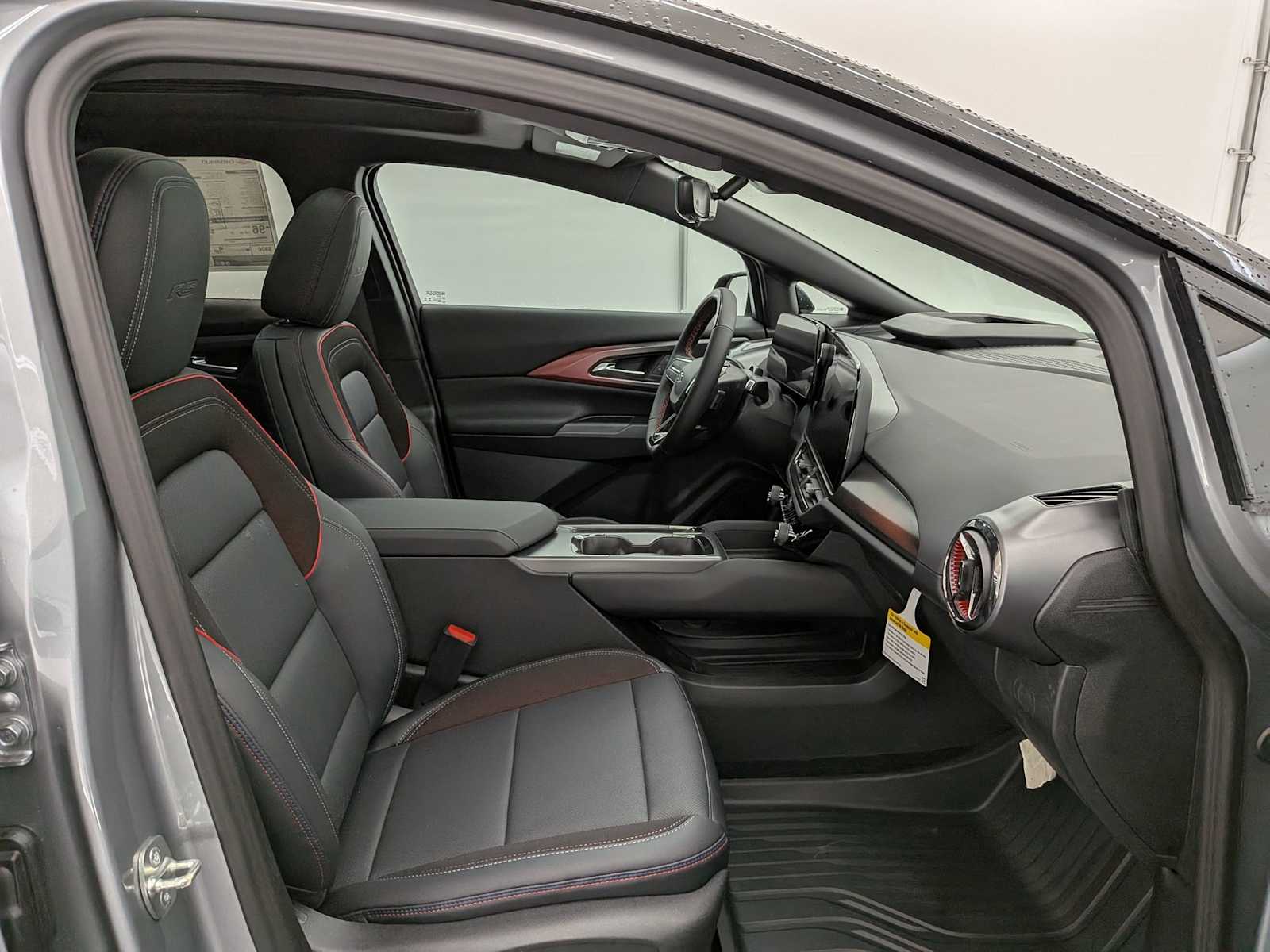 Thumbnail: 2026 Chevrolet Equinox - 23