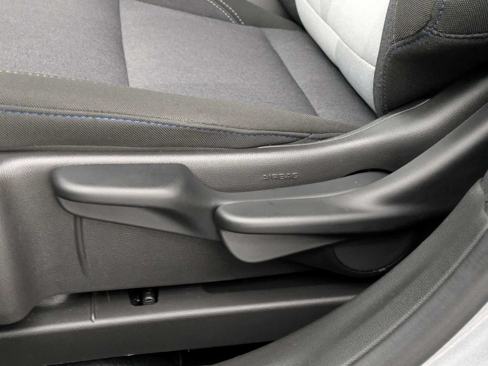 Thumbnail: 2025 Chevrolet Trax - 17