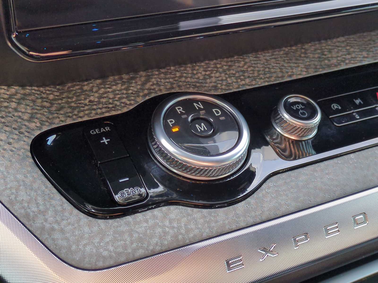 Thumbnail: 2025 Ford Expedition - 30