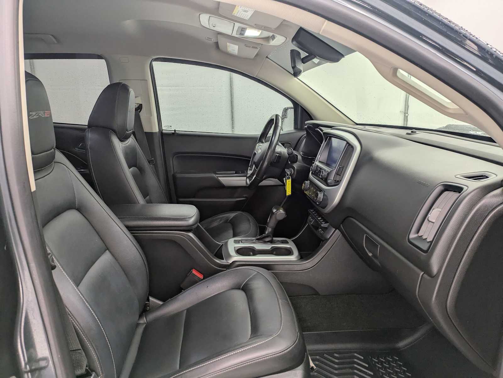 Thumbnail: 2018 Chevrolet Colorado - 21