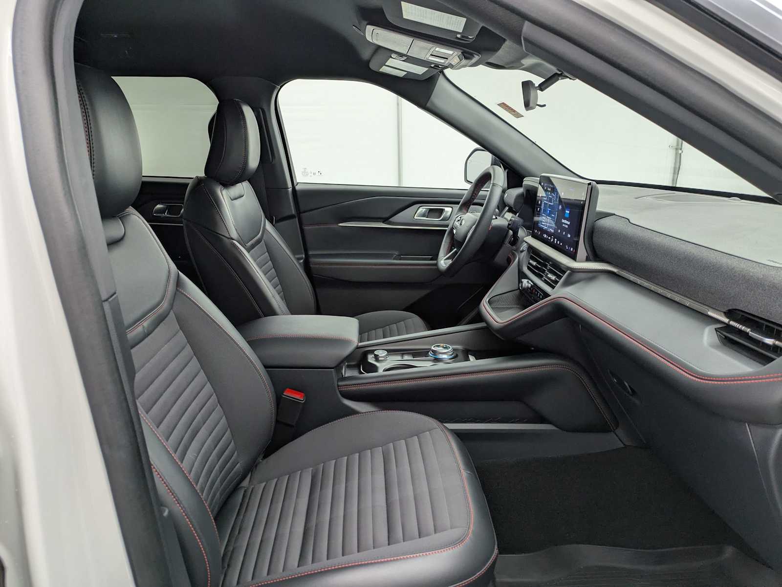 Thumbnail: 2025 Ford Explorer - 20