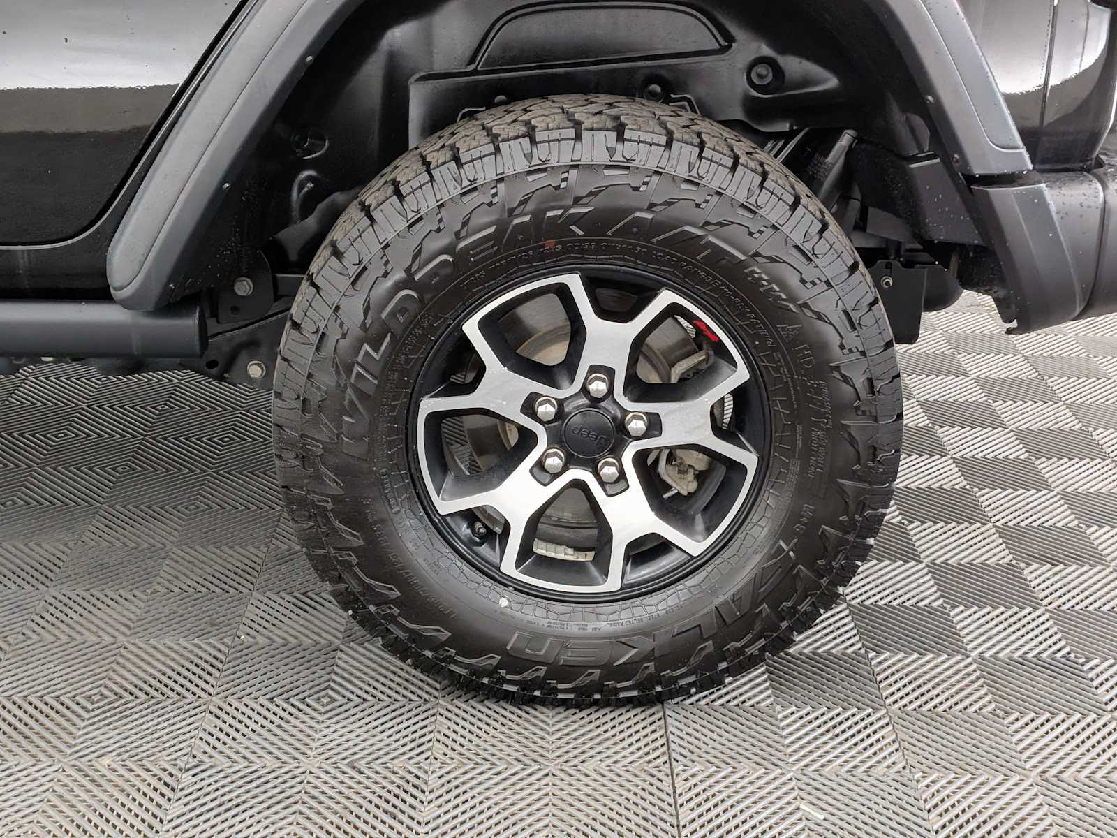 Thumbnail: 2023 Jeep Wrangler - 14